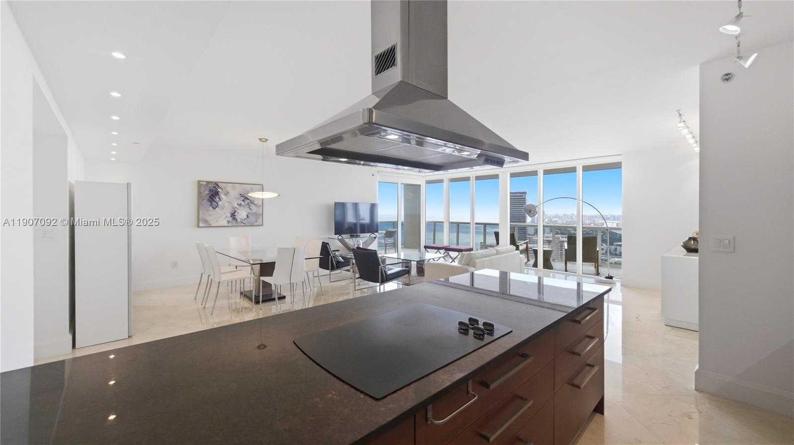 Small Image of 1850 SOUTH OCEAN DR #3805, Hallandale Beach Number 13