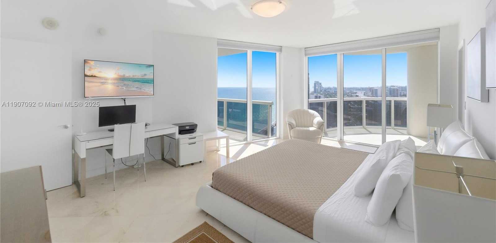 Small Image of 1850 SOUTH OCEAN DR #3805, Hallandale Beach Number 15