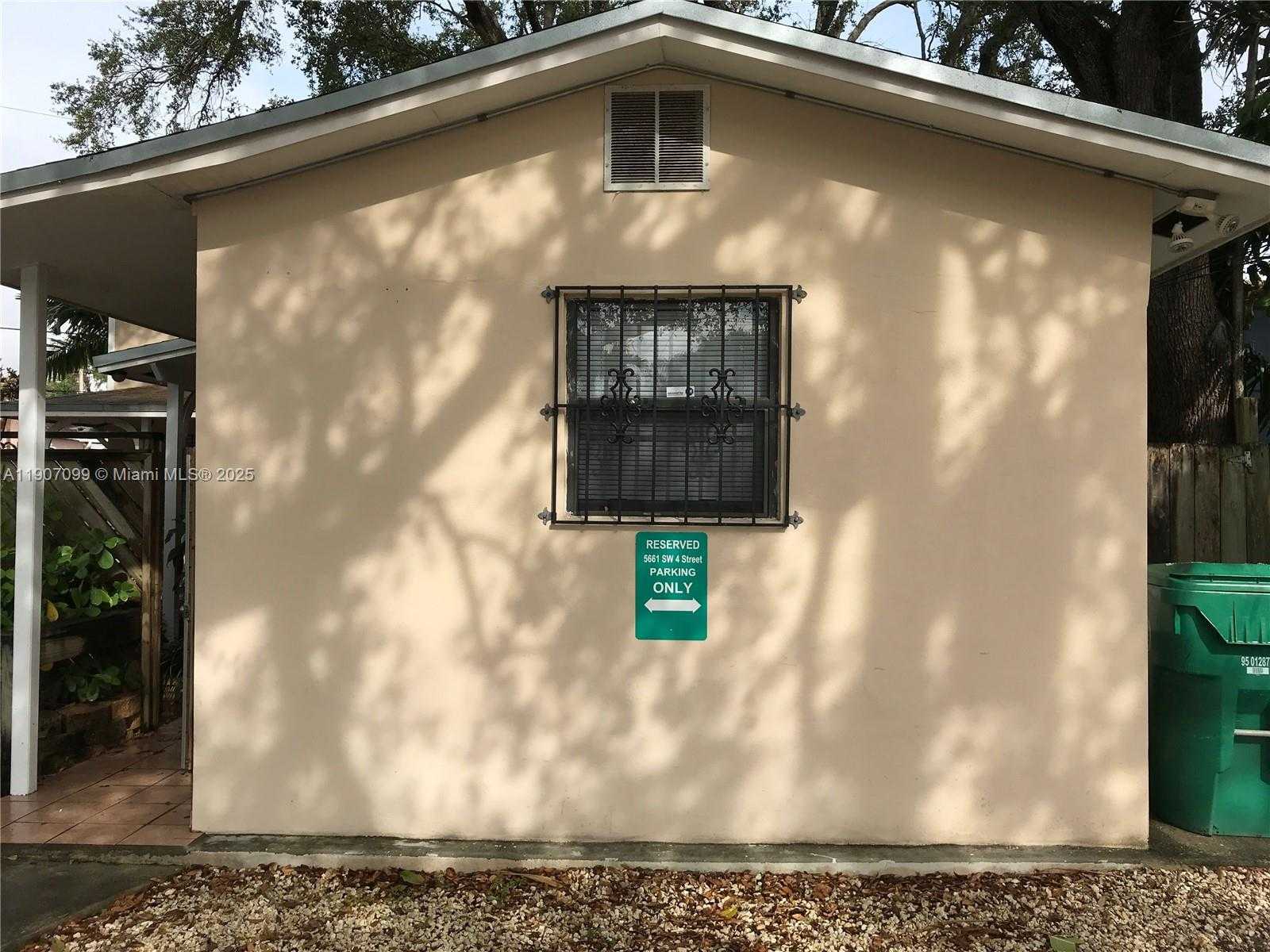 Small Image of 5661 SOUTH WEST 4TH ST #5661, Miami Number 18