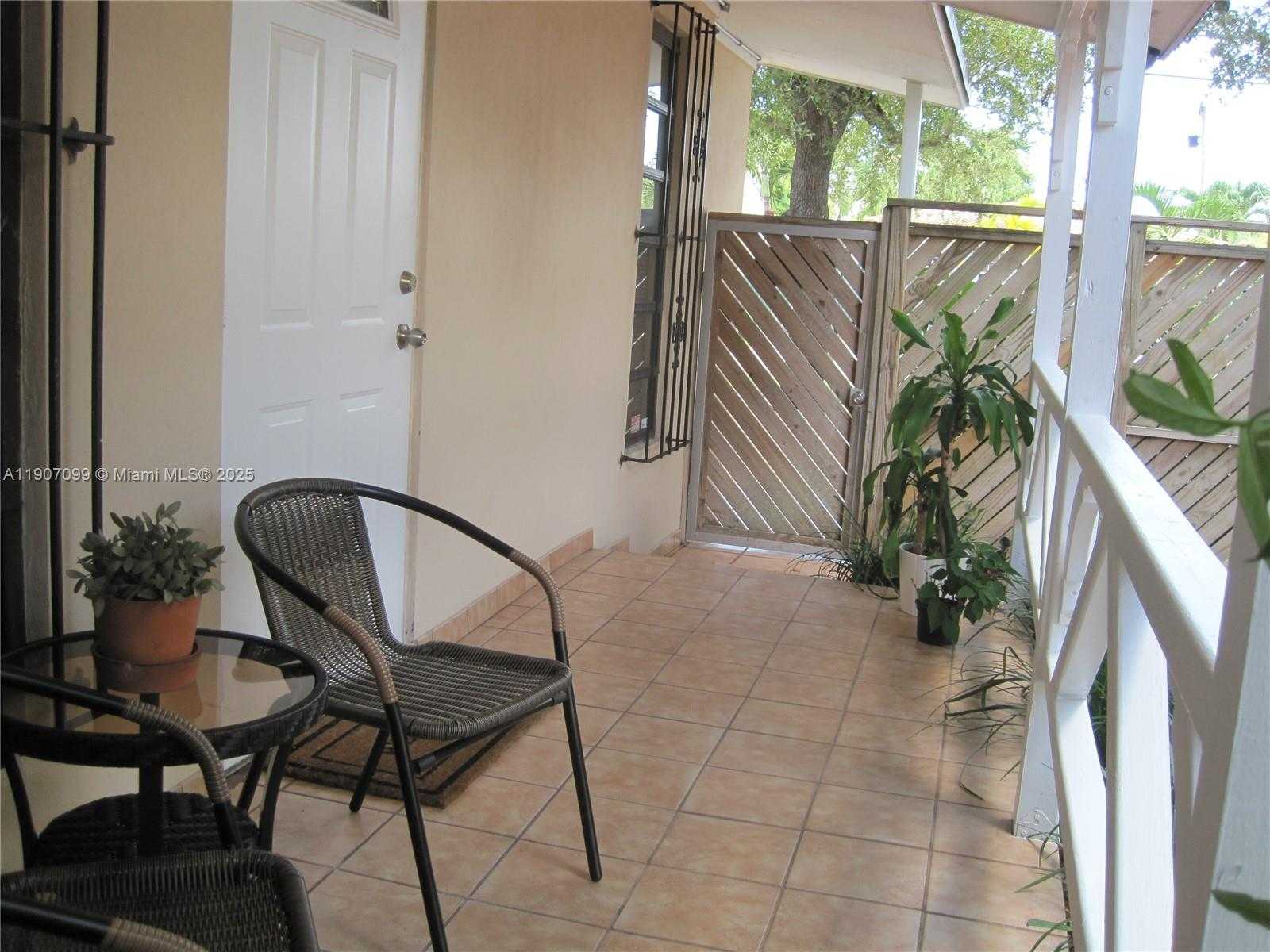 Small Image of 5661 SOUTH WEST 4TH ST #5661, Miami Number 4
