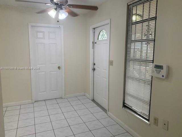 Small Image of 5661 SOUTH WEST 4TH ST #5661, Miami Number 6