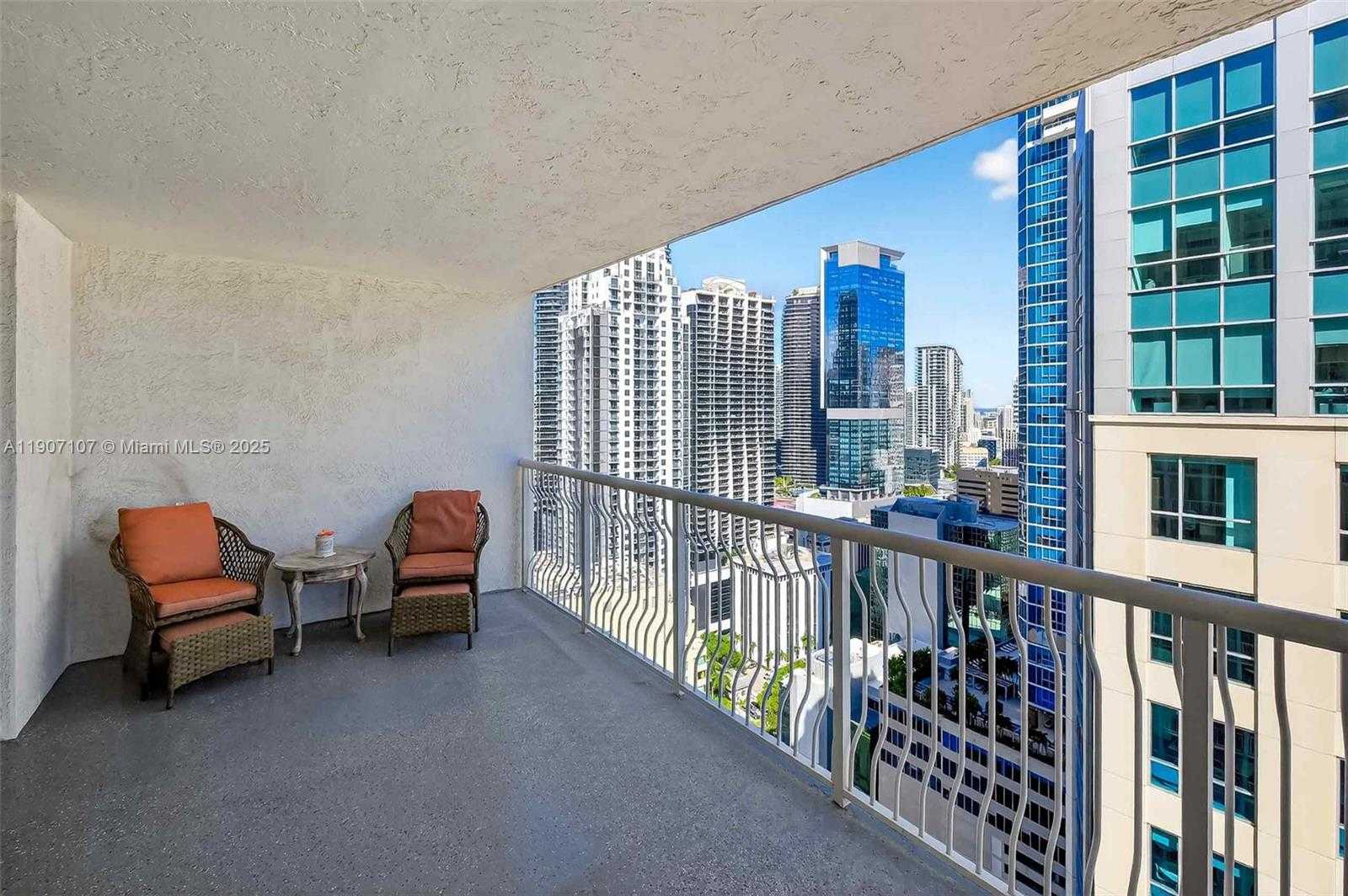 Small Image of 1200 BRICKELL BAY DR #3914, Miami Number 24