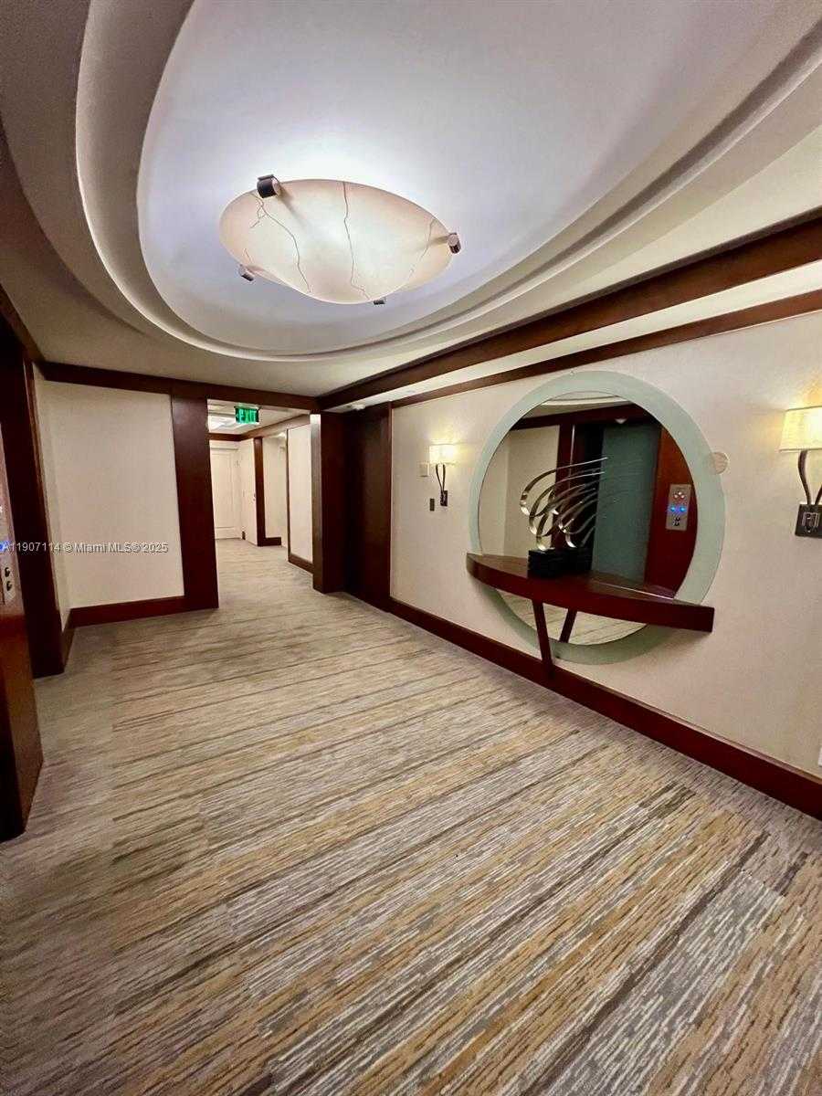 Small Image of 1581 BRICKELL AVE #2005, Miami Number 35