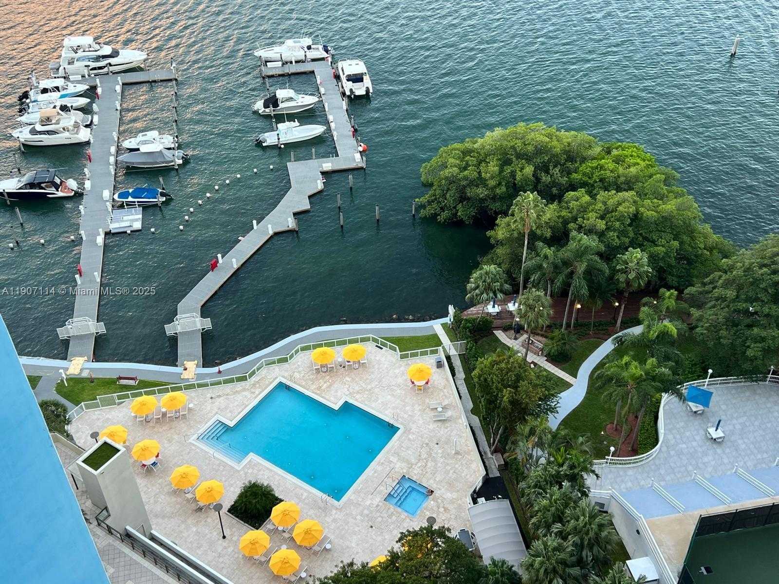 Small Image of 1581 BRICKELL AVE #2005, Miami Number 9