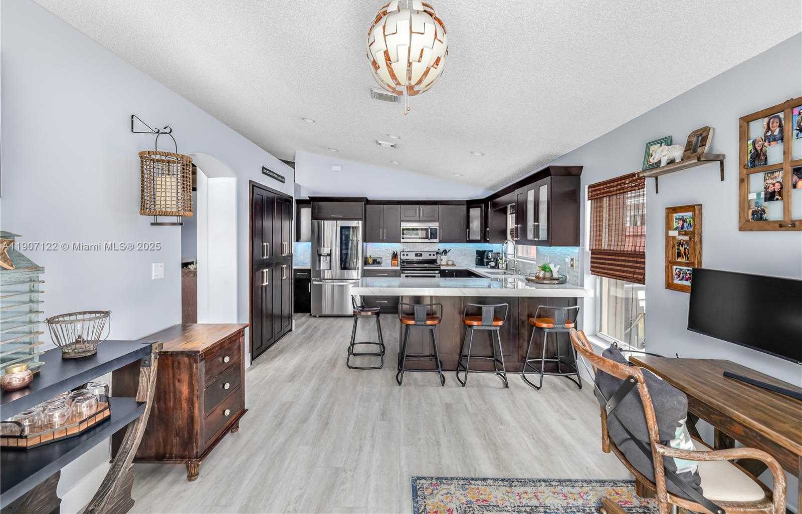 Small Image of 19146 NORTH WEST 24TH PL, Pembroke Pines Number 17