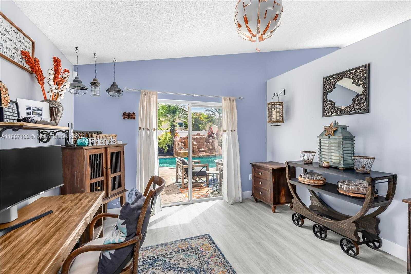 Small Image of 19146 NORTH WEST 24TH PL, Pembroke Pines Number 18