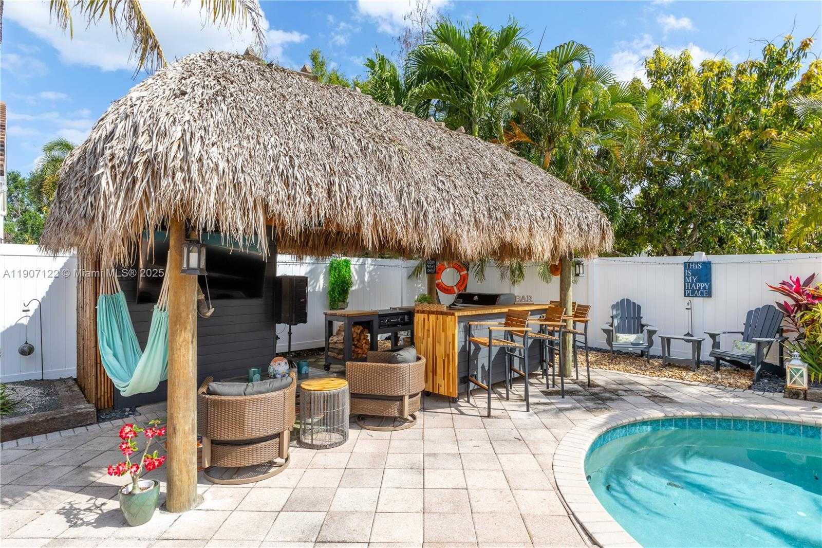 Small Image of 19146 NORTH WEST 24TH PL, Pembroke Pines Number 36