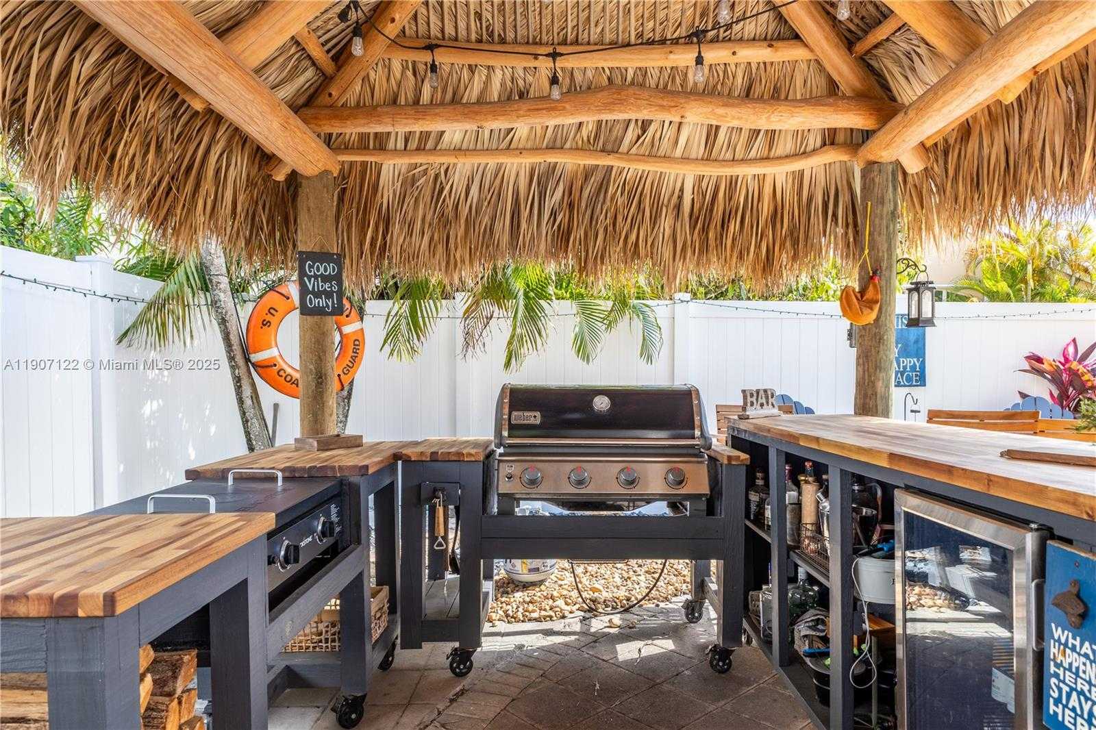 Small Image of 19146 NORTH WEST 24TH PL, Pembroke Pines Number 38