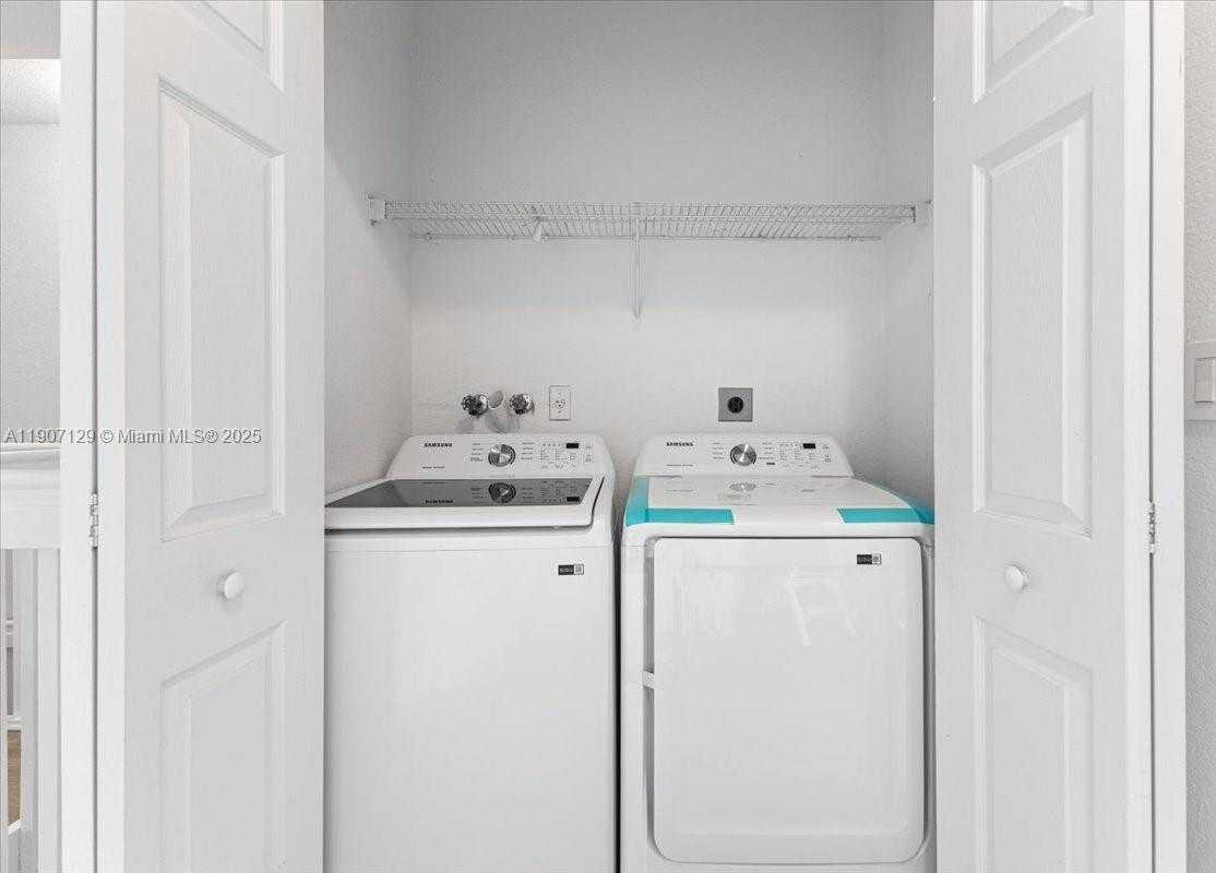 Small Image of 12482 SOUTH WEST 122ND ST, Miami Number 17