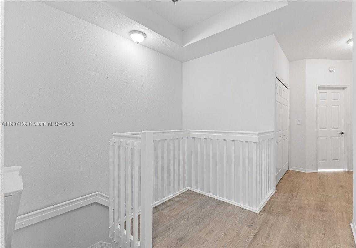 Small Image of 12482 SOUTH WEST 122ND ST, Miami Number 18