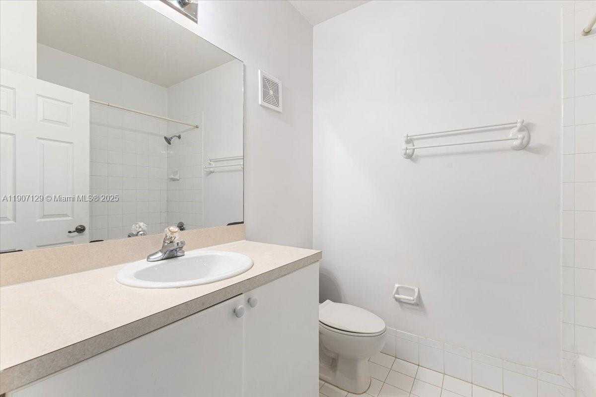 Small Image of 12482 SOUTH WEST 122ND ST, Miami Number 29