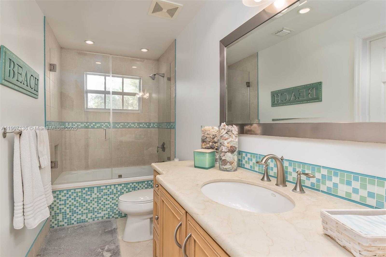 Small Image of 9240 SOUTH WEST 69TH CT, Pinecrest Number 17