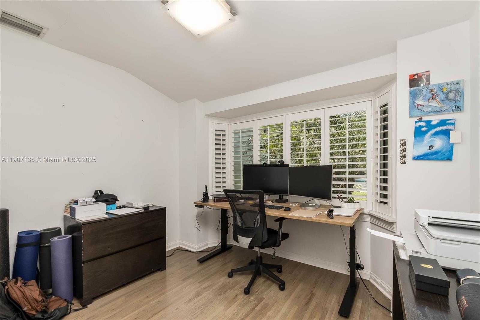 Small Image of 9240 SOUTH WEST 69TH CT, Pinecrest Number 18