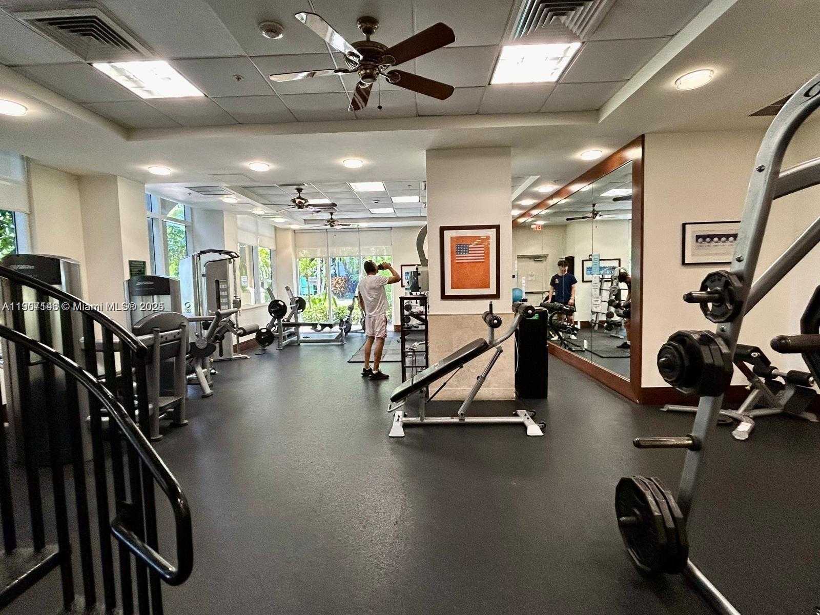 Small Image of 19501 WEST COUNTRY CLUB DR #1405, Aventura Number 22