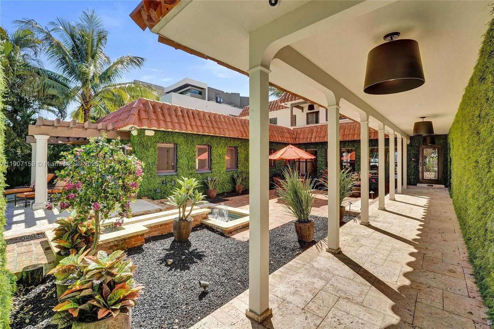 Small Image of 2035 NORTH EAST 31ST AVE #2035, Fort Lauderdale Number 4