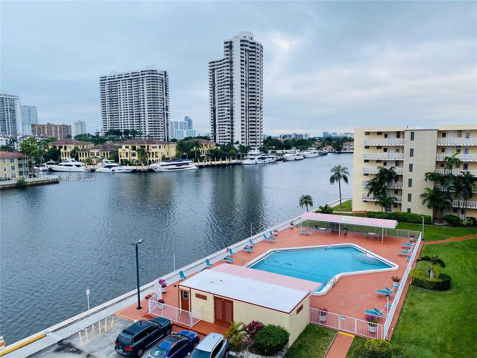 Small Image of 2999 POINT EAST DR #C611, Aventura Number 10