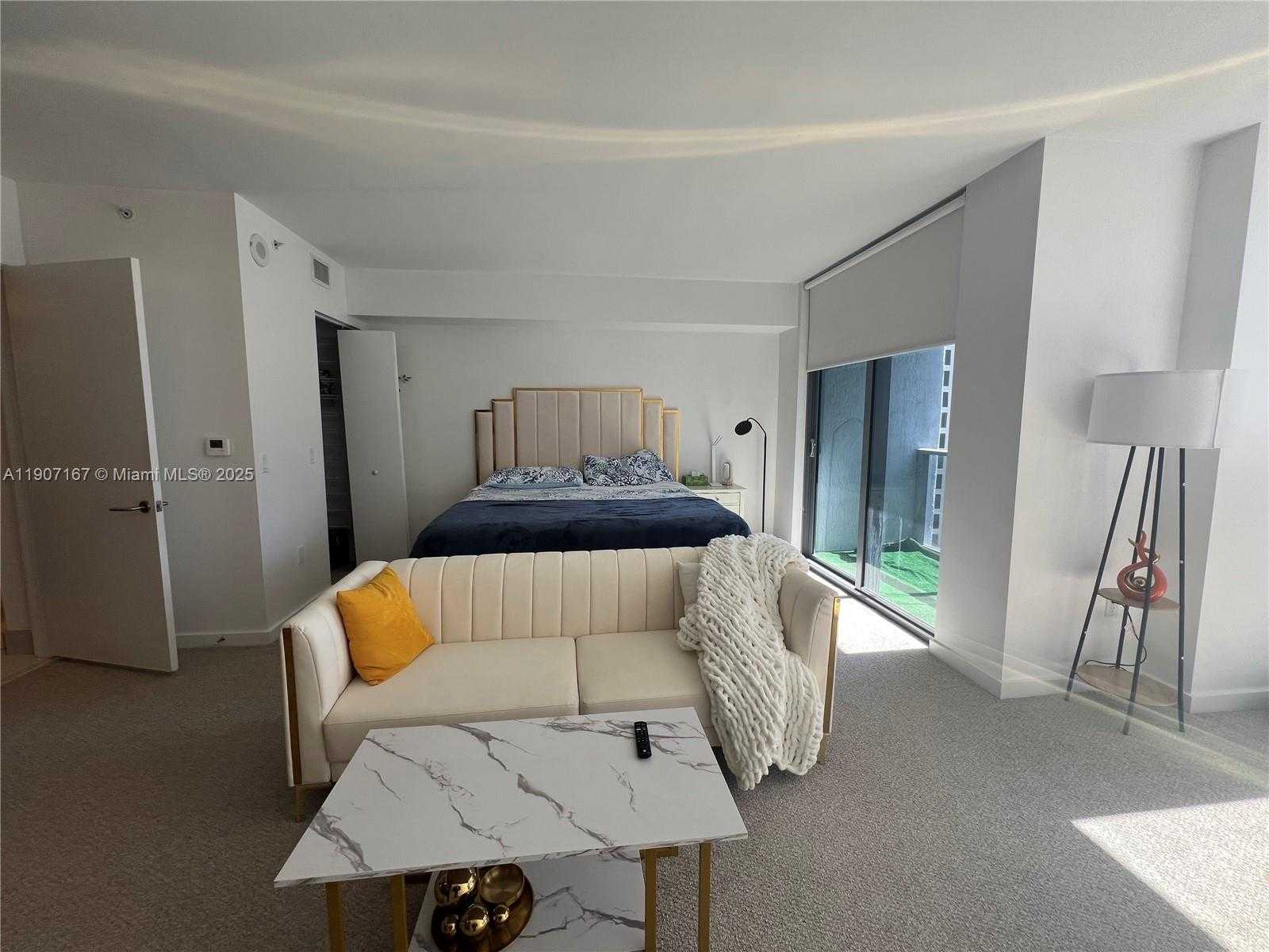 Small Image of 31 SOUTH EAST 6TH ST #2505, Miami Number 4