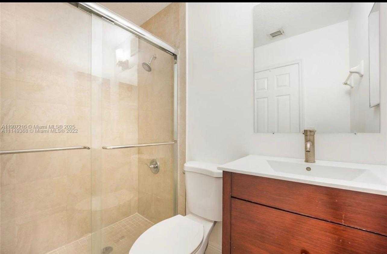 Small Image of 5761 NORTH WEST 115TH CT #103, Doral Number 5