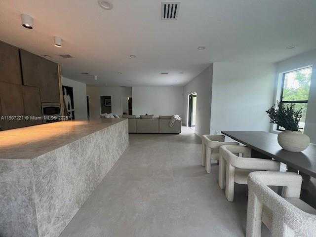 Small Image of 12790 SOUTH WEST 91ST AVE #-, Miami Number 18