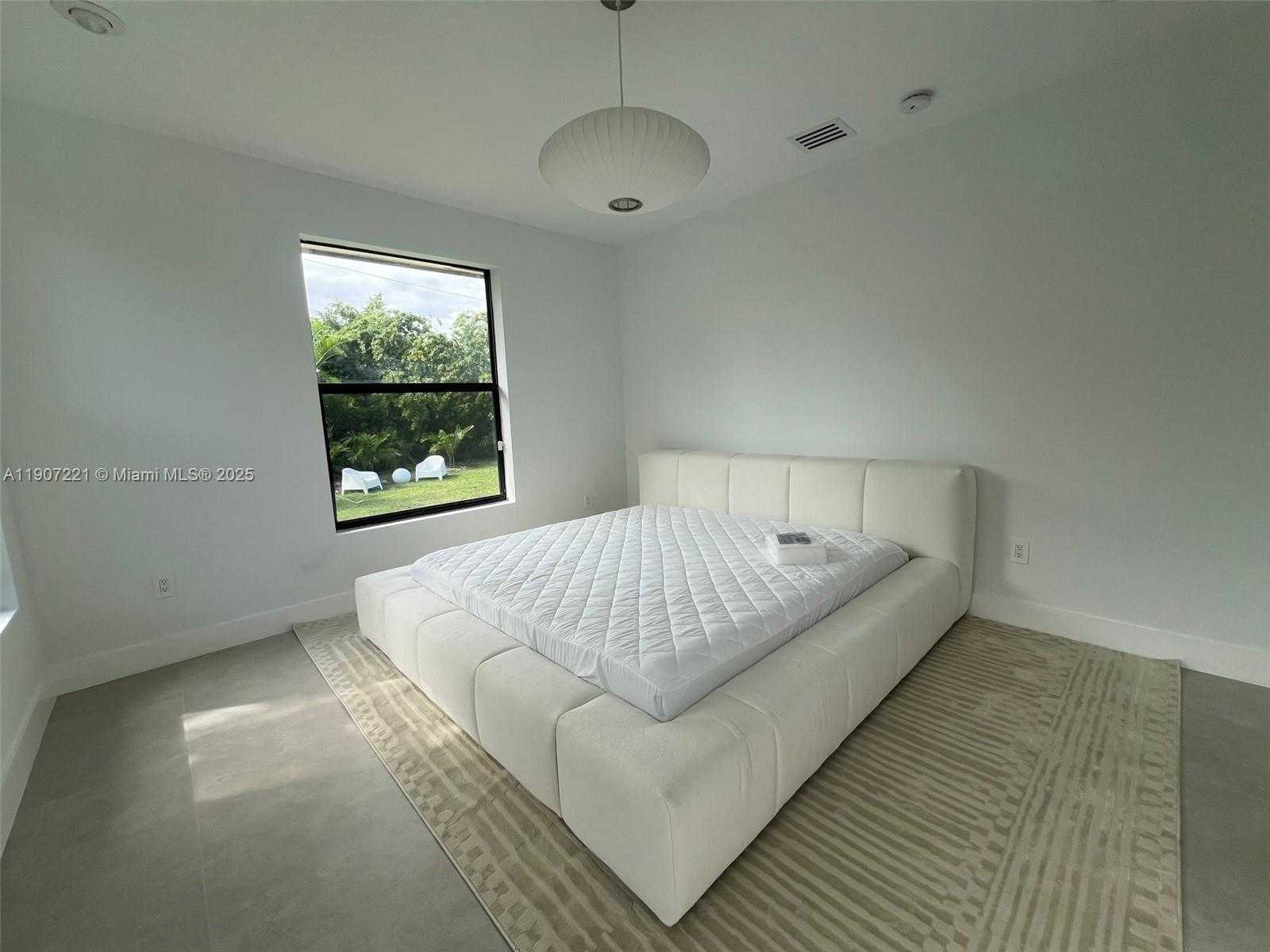 Small Image of 12790 SOUTH WEST 91ST AVE #-, Miami Number 21