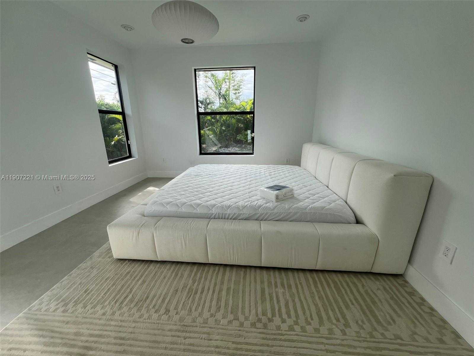 Small Image of 12790 SOUTH WEST 91ST AVE #-, Miami Number 23