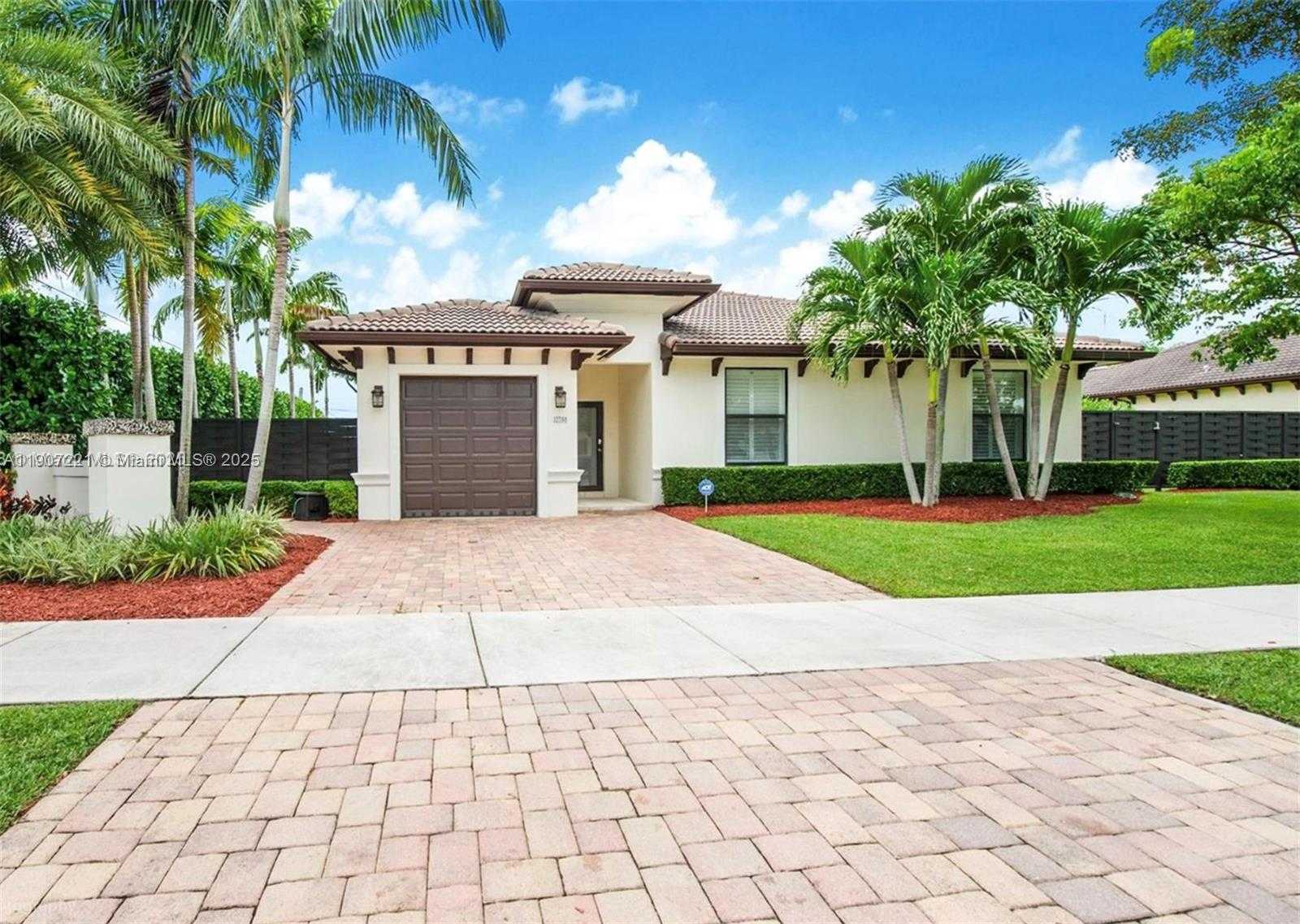 Small Image of 12790 SOUTH WEST 91ST AVE #-, Miami Number 36