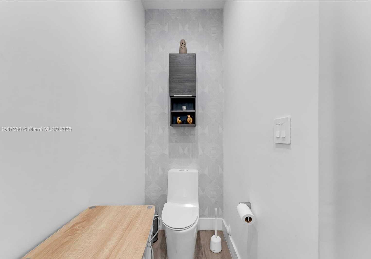 Small Image of 3048 SOUTH WEST 18TH ST #3048, Miami Number 19