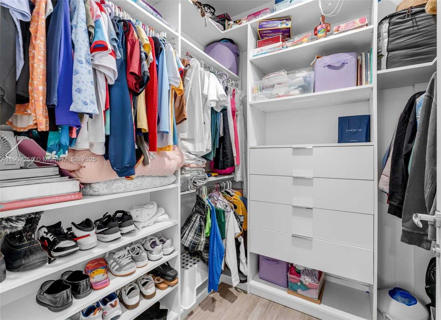 Small Image of 3048 SOUTH WEST 18TH ST #3048, Miami Number 32