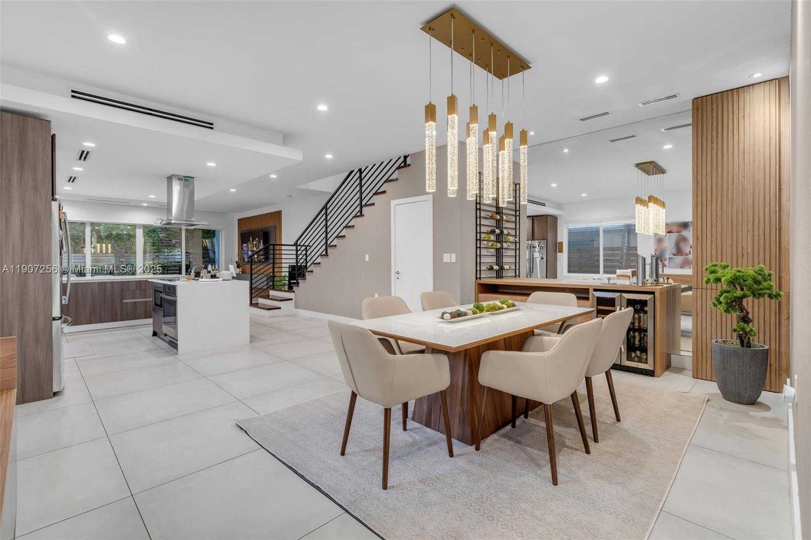 Small Image of 3048 SOUTH WEST 18TH ST #3048, Miami Number 4