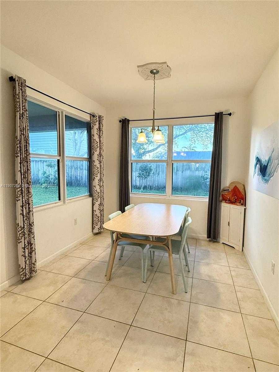 Small Image of 1740 NORTH WEST 21ST ST #N/A, Homestead Number 12