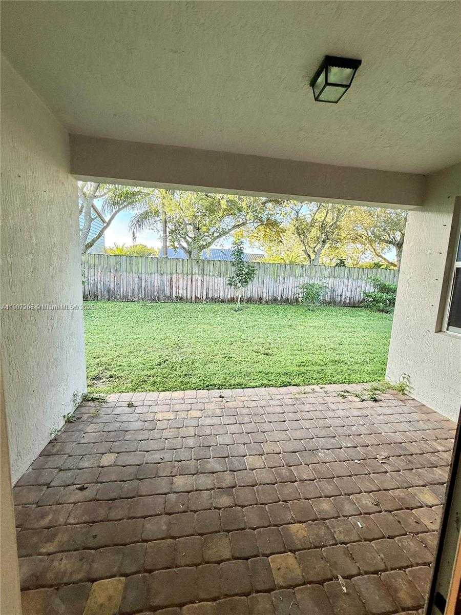 Small Image of 1740 NORTH WEST 21ST ST #N/A, Homestead Number 6