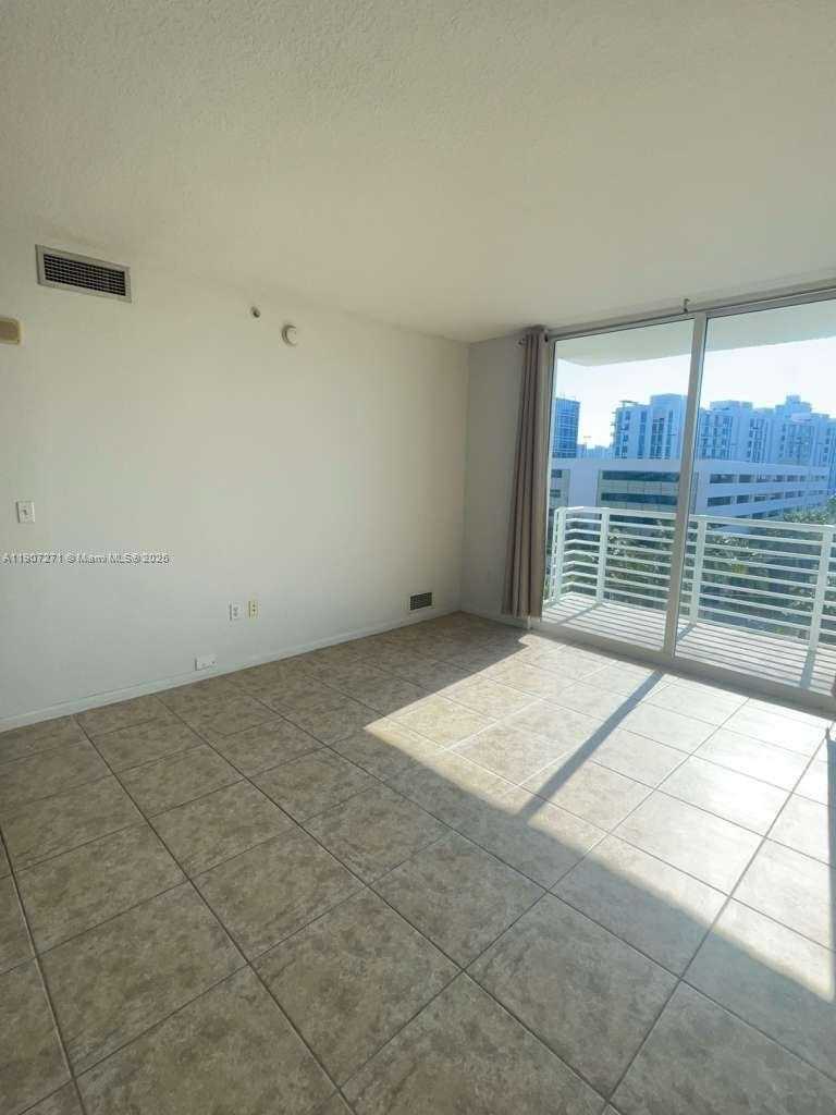 Small Image of 18800 NORTH EAST 29TH AVE #711, Aventura Number 8