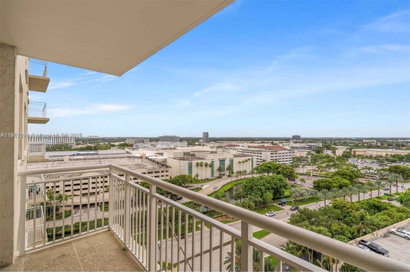 Small Image of 19501 WEST COUNTRY CLUB DR #1410, Aventura Number 10