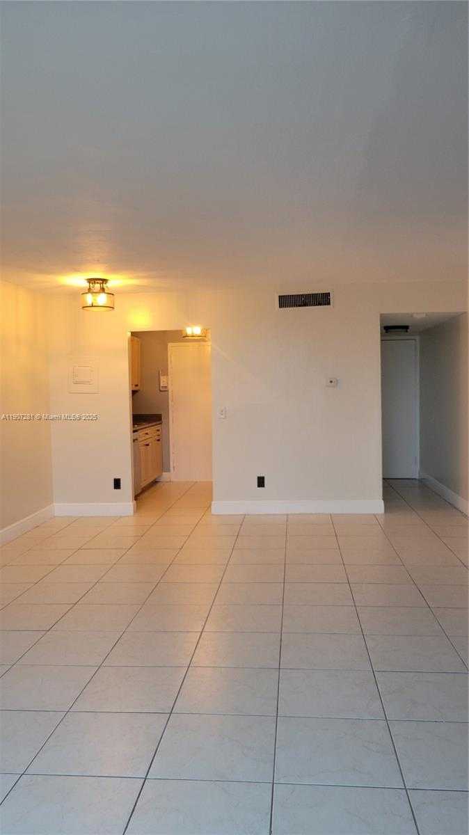 Small Image of 2020 NORTH EAST 135TH ST #409, North Miami Number 7