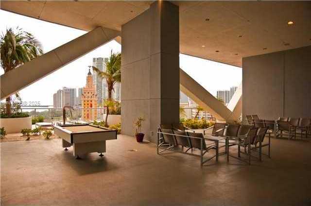 Small Image of 888 BISCAYNE BLVD #3310, Miami Number 12