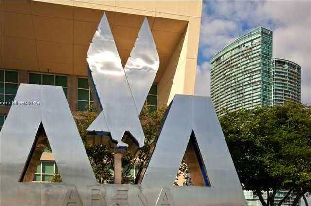 Small Image of 888 BISCAYNE BLVD #3310, Miami Number 17