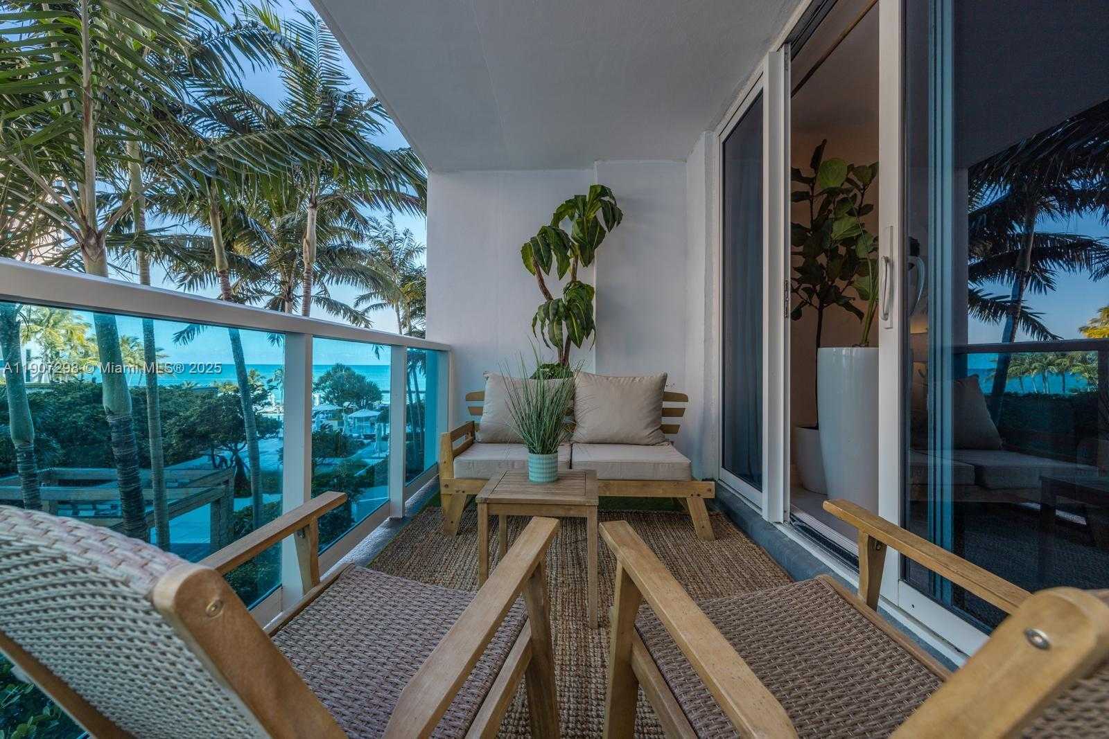Small Image of 2301 COLLINS AVE #519, Miami Beach Number 12