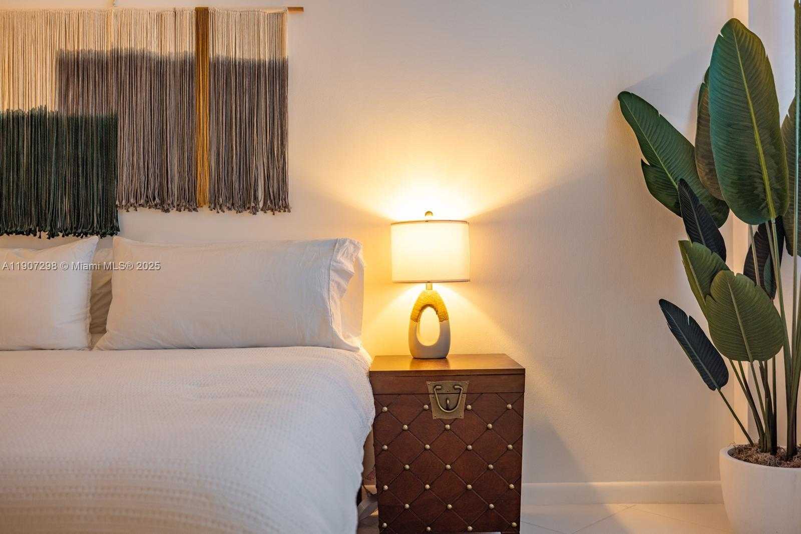 Small Image of 2301 COLLINS AVE #519, Miami Beach Number 18