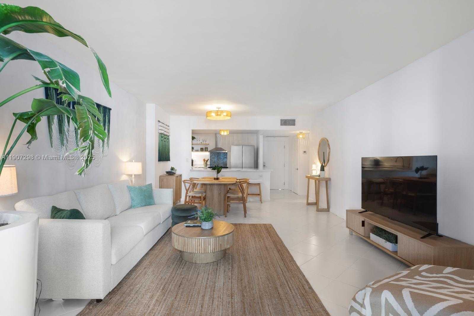 Small Image of 2301 COLLINS AVE #519, Miami Beach Number 40