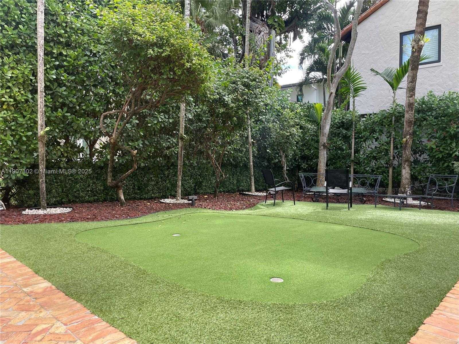 Small Image of 454 ROSARO AVE #454, Coral Gables Number 10