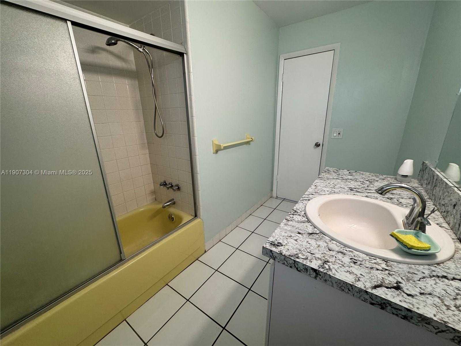 Small Image of 4411 NORTH WEST 24TH ST, Lauderhill Number 28