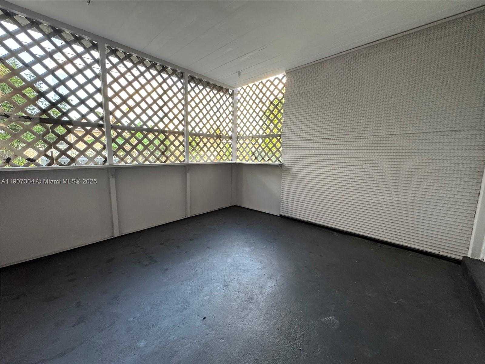 Small Image of 4411 NORTH WEST 24TH ST, Lauderhill Number 32