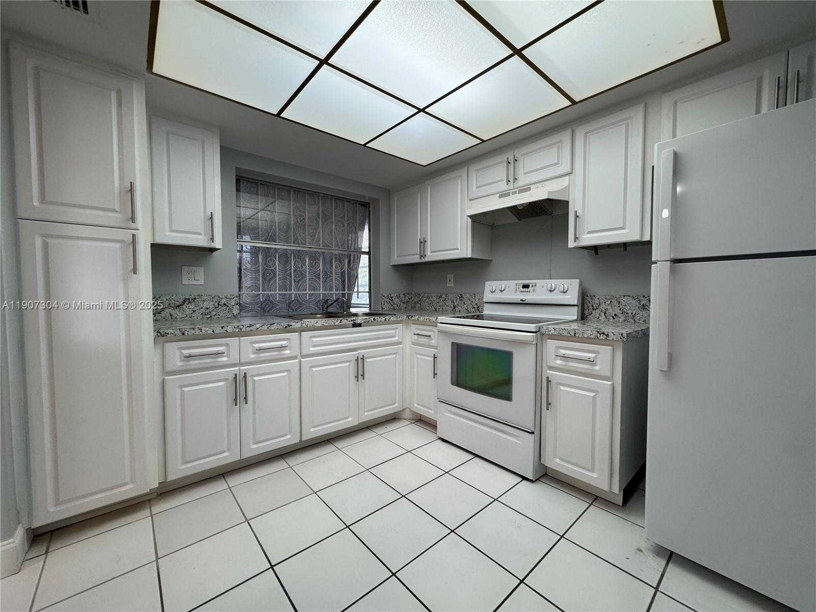 Small Image of 4411 NORTH WEST 24TH ST, Lauderhill Number 9