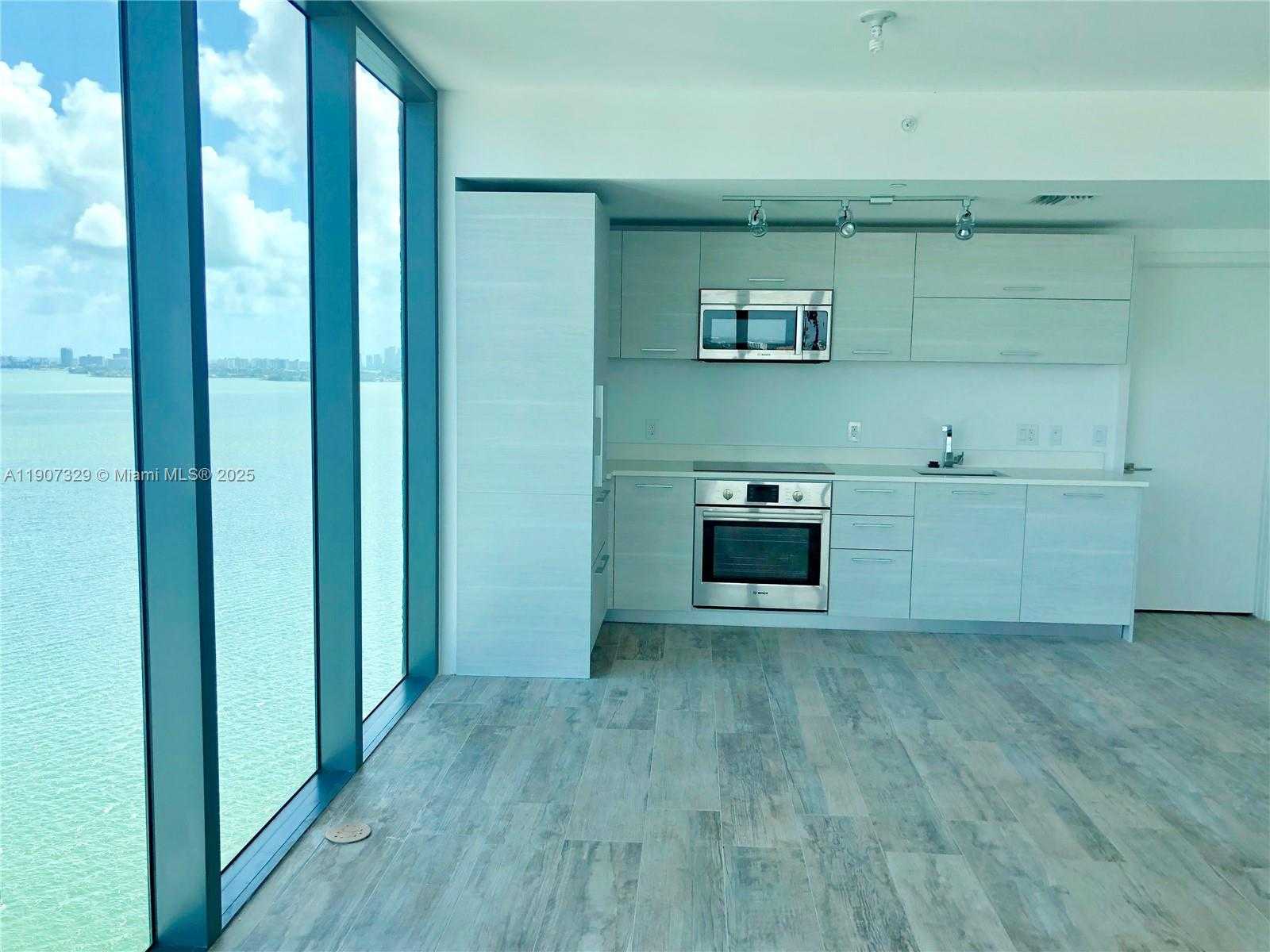 Small Image of 650 NORTH EAST 32 #2008, Miami Number 3