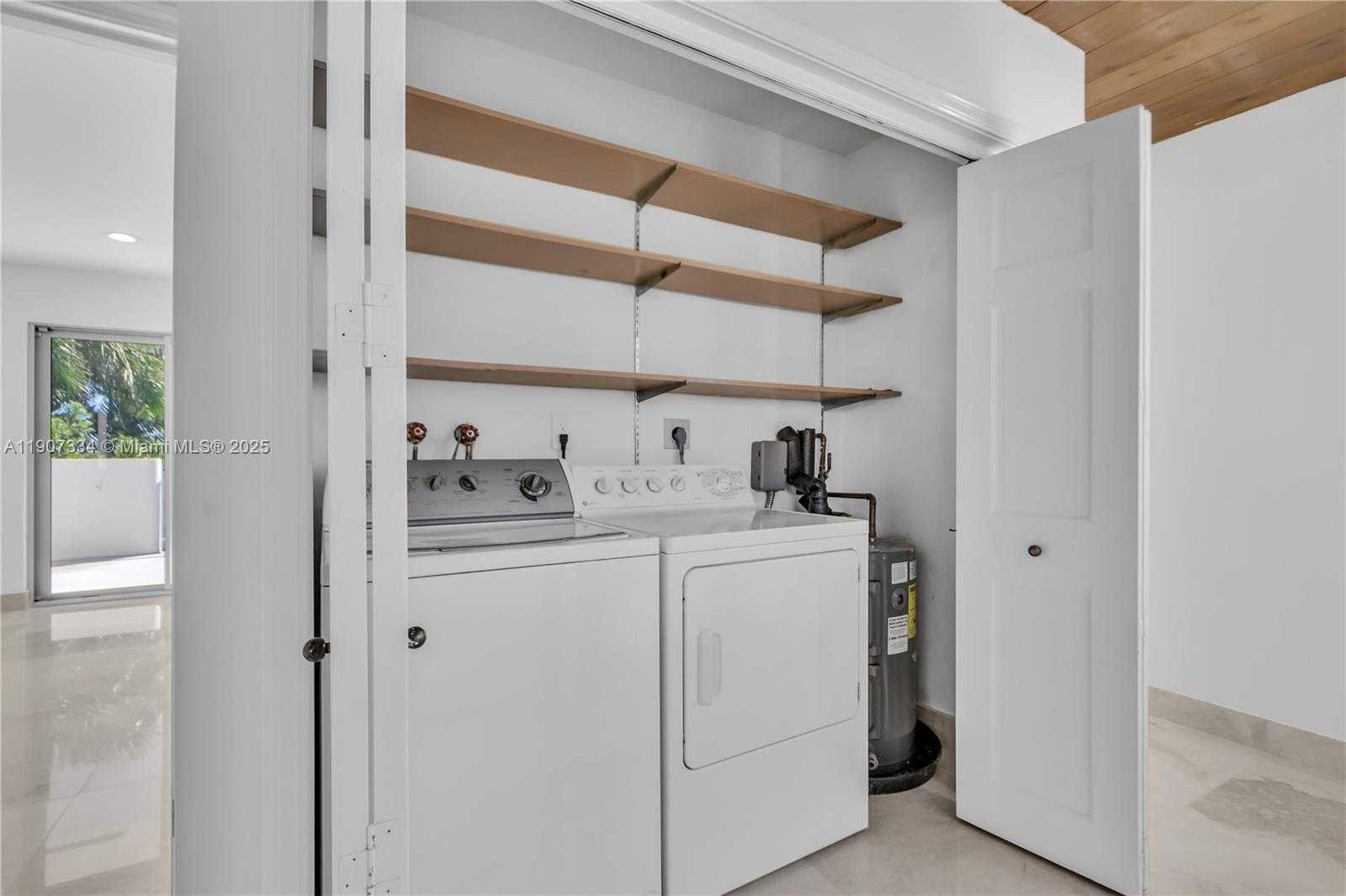 Small Image of 2089 NORTH EAST 121ST RD, North Miami Number 22