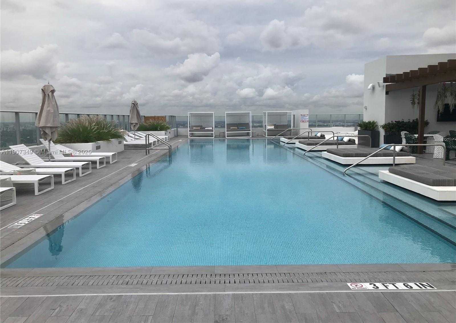 Small Image of 1010 BRICKELL AVE #3302, Miami Number 16