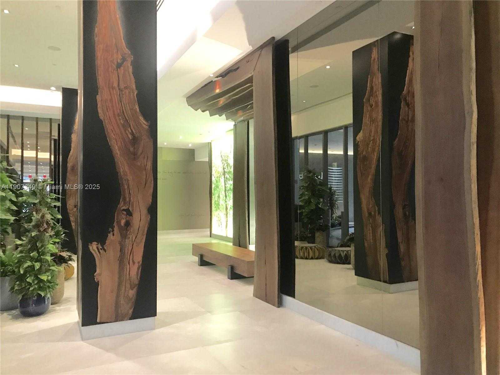 Small Image of 1010 BRICKELL AVE #3302, Miami Number 2