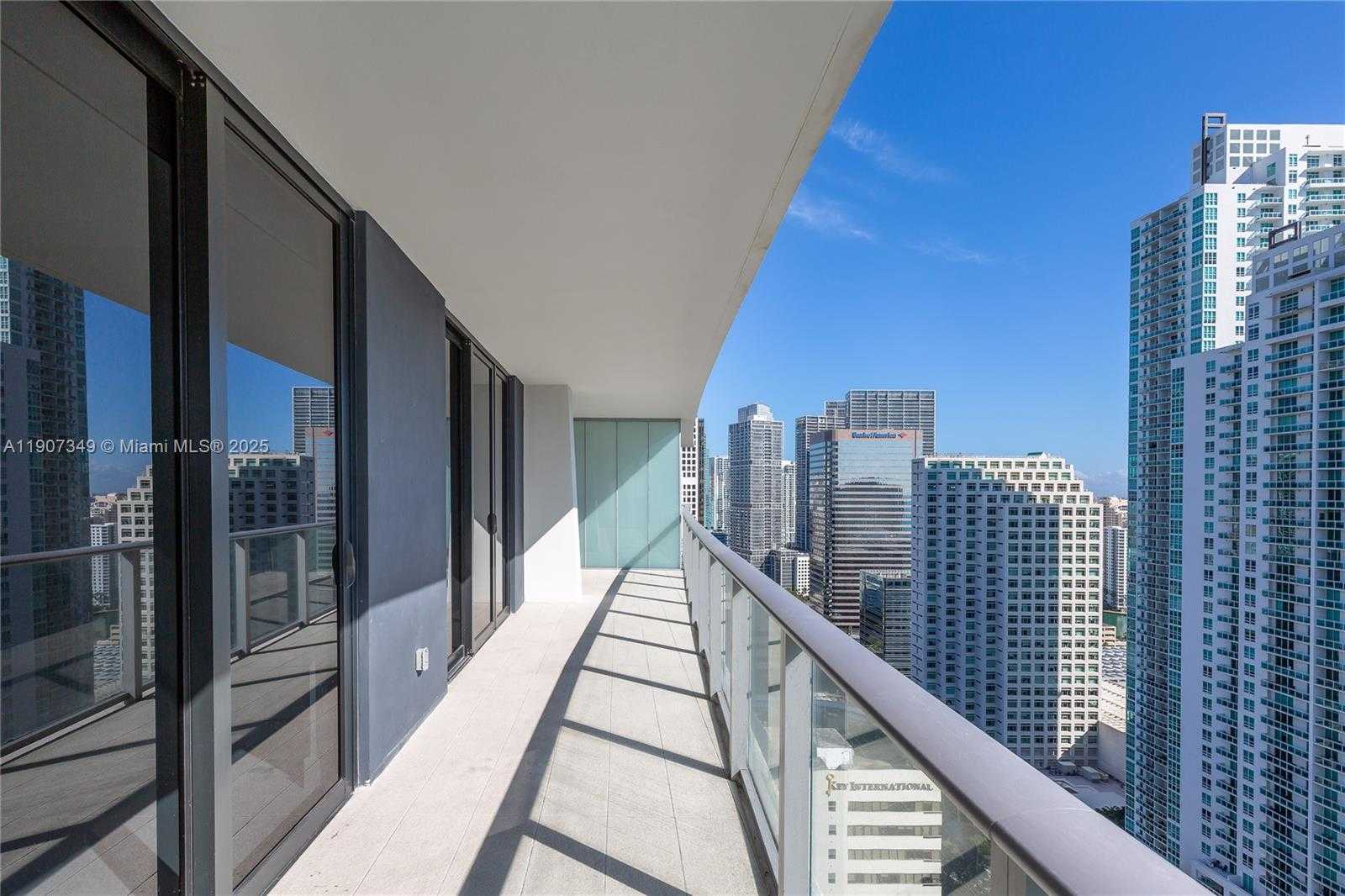 Small Image of 1010 BRICKELL AVE #3302, Miami Number 33