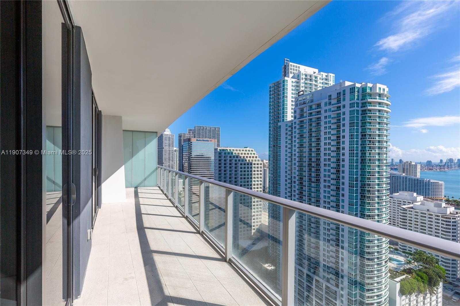 Small Image of 1010 BRICKELL AVE #3302, Miami Number 35