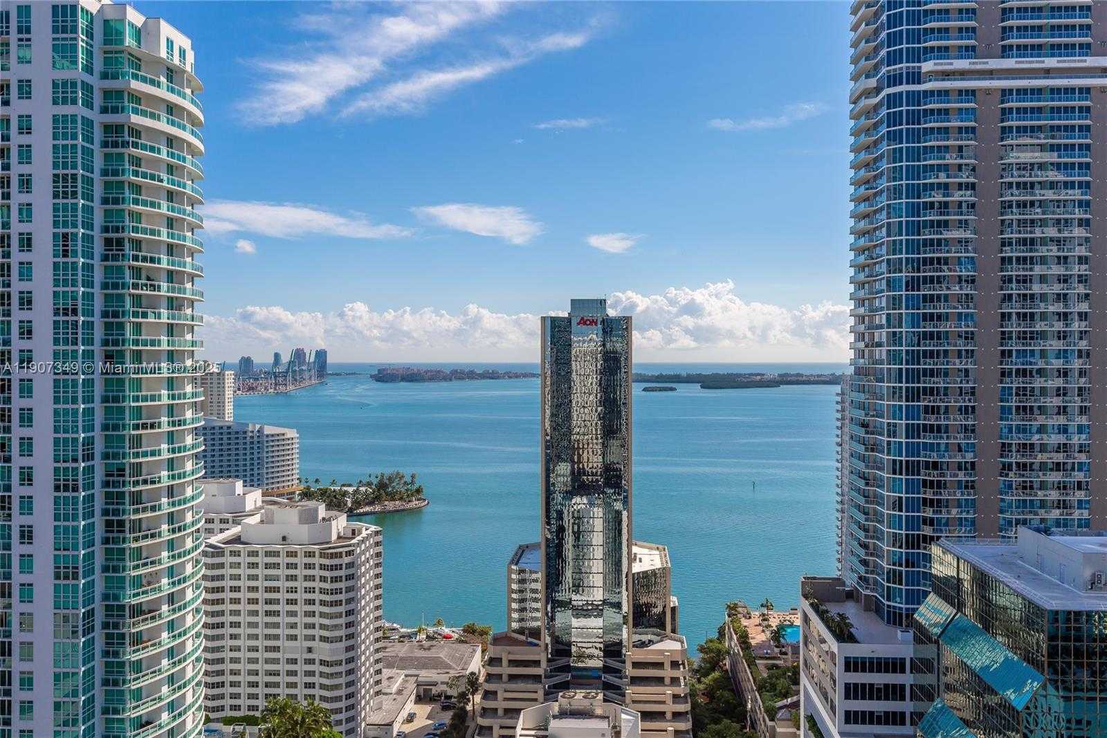 Small Image of 1010 BRICKELL AVE #3302, Miami Number 36